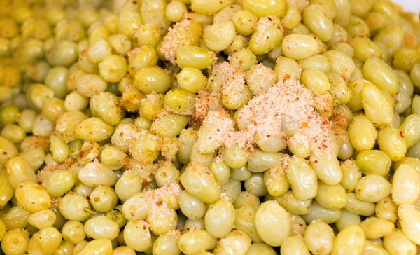 Riserva uva con zucchero e peperoncino — Foto Stock