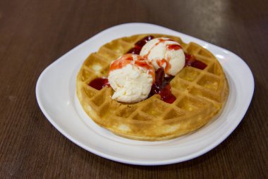 dondurma yumuşak waflle