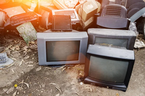 mornitor ve televizyon elektronik waset 