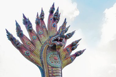 Ejderha veya yılan dekorasyon Budizm Tapınağı  