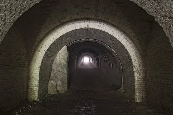 Luz al final de un túnel — Foto de Stock