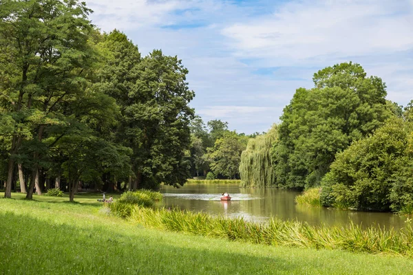 Původní park Schoenbusch, Aschaffenburg, Německo — Stock fotografie