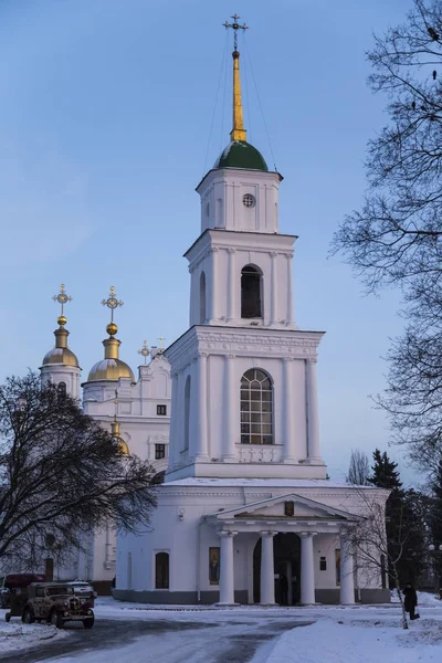 Kutsal haç yüceltme Manastırı. Poltava. Ukrayna.