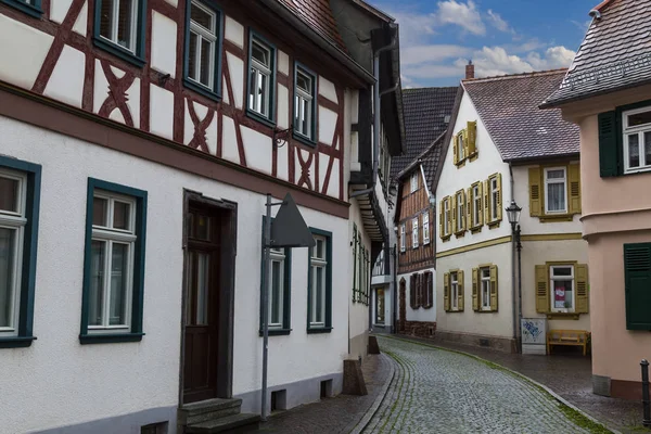 Ősi város Selingenstadt, Németország, történelmi óváros — Stock Fotó