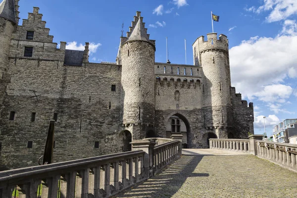 Středověká kamenná pevnost Het Steen, město Antverpy, Belgie — Stock fotografie