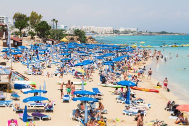  İncir ağacı Bay-sandy beach, Agia Napa, Kıbrıs
