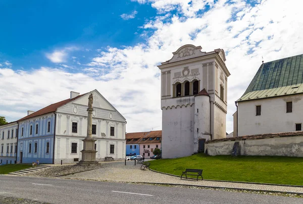 Eski Spisska Sobota kasabası, ortaçağ meydanı. Poprad, Slovakya — Stok fotoğraf