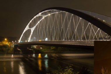 Modern köprü. Frankfurt am Main .