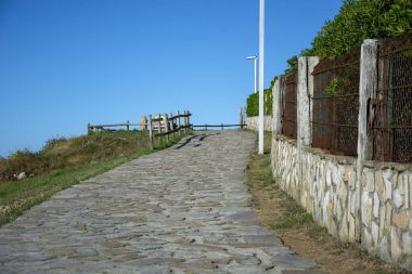 Gökyüzü ve parça 4