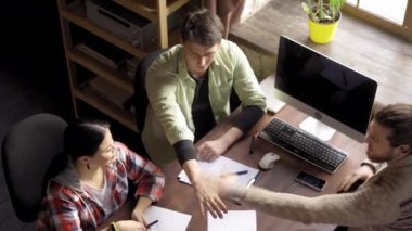 Çeşitli Bağımsız Dostlar Ekibi Çak Beşlik Verdi