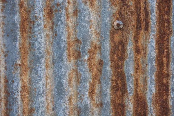 Ржавчина оцинкованная из металлической пластины, староцинковая ржавчина текстурированная для фона — стоковое фото