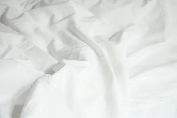 Weißes Kissen Auf Dem Bett Und Mit Faltenfreier Decke Schlafzimmer — Stockfoto