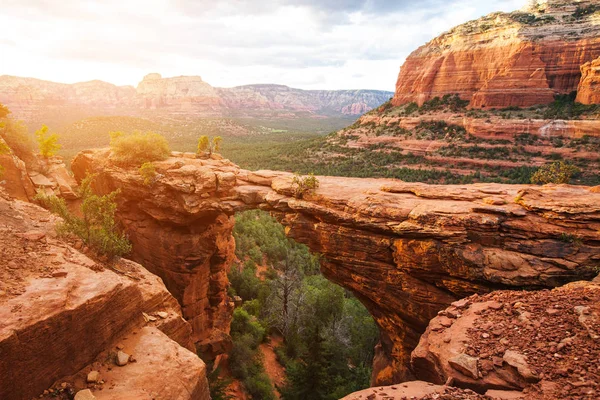 Resa Djävulens Bro Trail Natursköna Visa Panoramautsikt Över Landskapet Sedona — Stockfoto