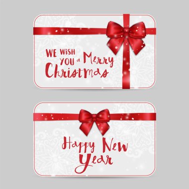 Noel süs kart şablonları parlak tatil kırmızı saten kurdele ile yay. Vektör yeni yıl şablon kuponları, hediye kartları için