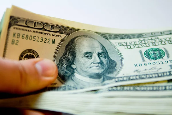 para - banknotlar yüz dolar bir sürü paket