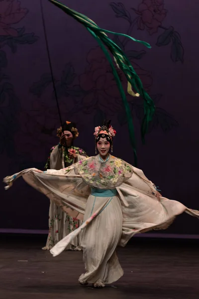 Çin Opera Performansı Peony Pavilon Eylül 2019 Zuiderstrand Tiyatrosu Scheveningen, Lahey, Hollanda