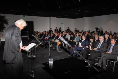 Çin 'in Hollanda Büyükelçisi tarafından 26 Şubat 2020' de Lahey 'de paylaşılan bilgiler