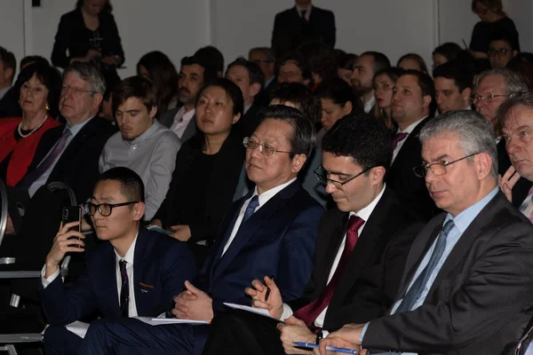 Çin 'in Hollanda Büyükelçisi tarafından 26 Şubat 2020' de Lahey 'de paylaşılan bilgiler