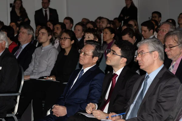 Çin 'in Hollanda Büyükelçisi tarafından 26 Şubat 2020' de Lahey 'de paylaşılan bilgiler