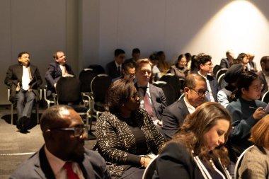 Çin 'in Hollanda Büyükelçisi tarafından 26 Şubat 2020' de Lahey 'de paylaşılan bilgiler