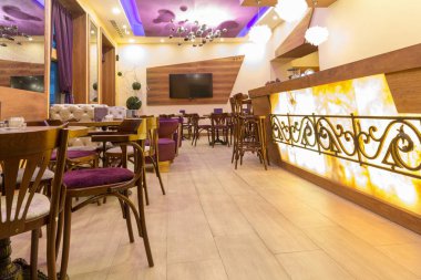 Zarif hotel café iç