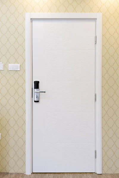 Hotel room entrance door — Stock Photo, Image