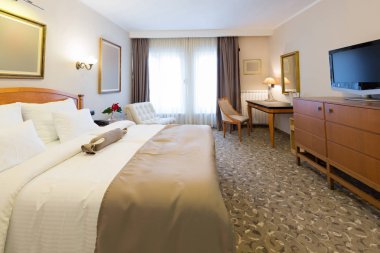 Yeni bir otel yatak odası iç 
