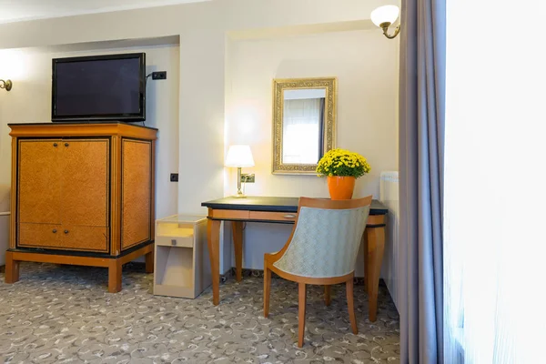 ภายในห้องพักโรงแรมใหม่ — ภาพถ่ายสต็อก