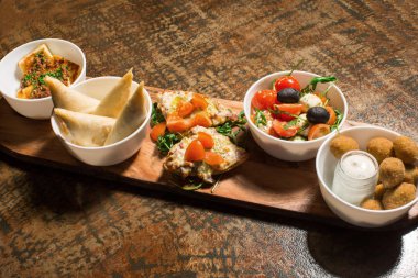 Akdeniz yemekleri büfesi