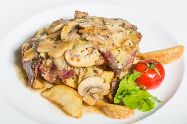 Kremalı mantar jambon ve patates 