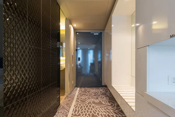 Hotell rummet entré korridor — Stockfoto