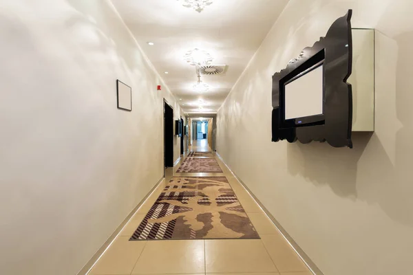 Korridor interiör på lyxhotell — Stockfoto