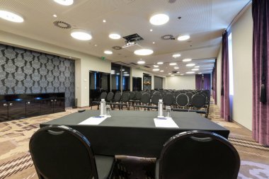 İç modern lüks konferans salonu