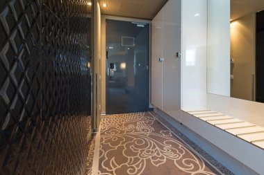 Otel Oda giriş koridoru