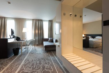 Entrace cooridor otel odasında