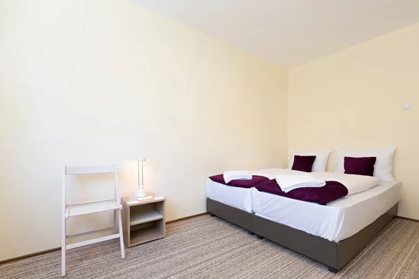 Interior of a double bed hostel interior bedroom — Stock Photo, Image