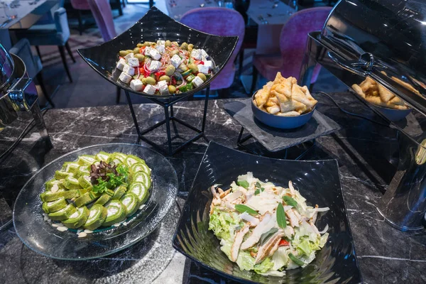 Otelin büfe akşam yemeği