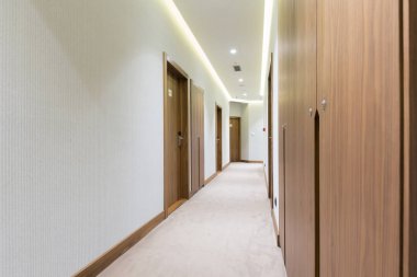 Otel koridor iç görünüm