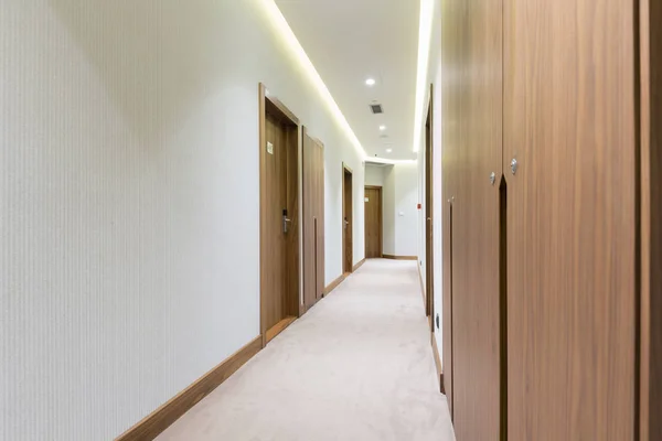 Hotel koridor vnitřní pohled — Stock fotografie