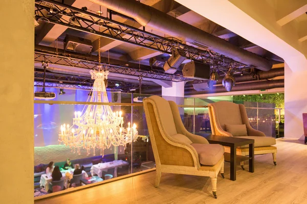 Interior de un nuevo restaurante de lujo, vestíbulo cafetería, bar salón — Foto de Stock