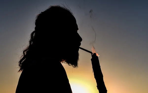 Smoker and smoking pleasure — Stock Photo, Image