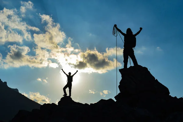 Uitdagende strijd en succes top — Stockfoto