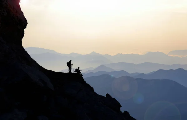 Grande passione per la scoperta, la libertà e la felicità di raggiungere — Foto Stock