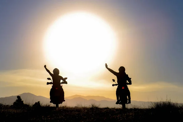 Spektakulärer Sonnenaufgang Und Motorradausflug — Stockfoto