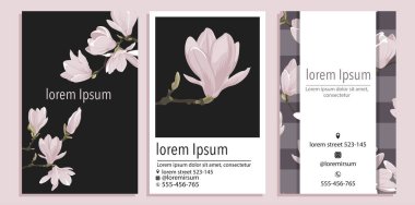 Koyu gri ve mor arkaplanlı manolya çiçekli vektör kartvizit şablonu. Markalaşma için dikey çiçek tasarımı