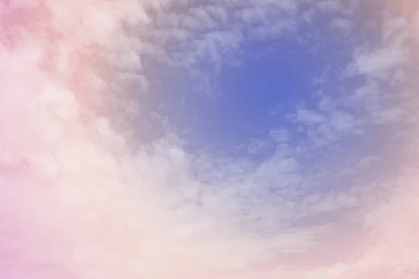 Beautiful Pastel Color Orange Shade White Fluffy Clouds Colorful Blue — Stock Photo, Image