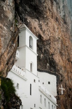 Ostrog üst kilise Manastırı