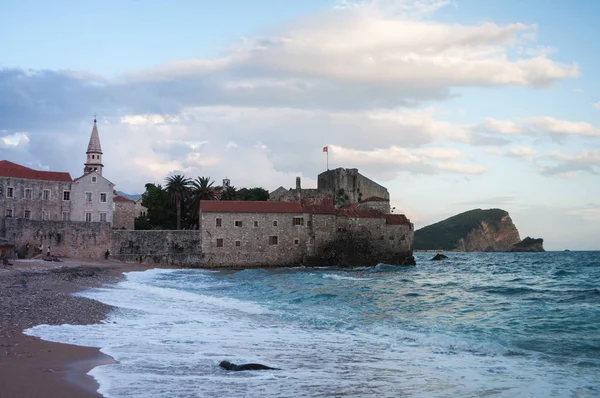 Budva is a Montenegrin town on the Adriatic Sea — Stock Photo, Image