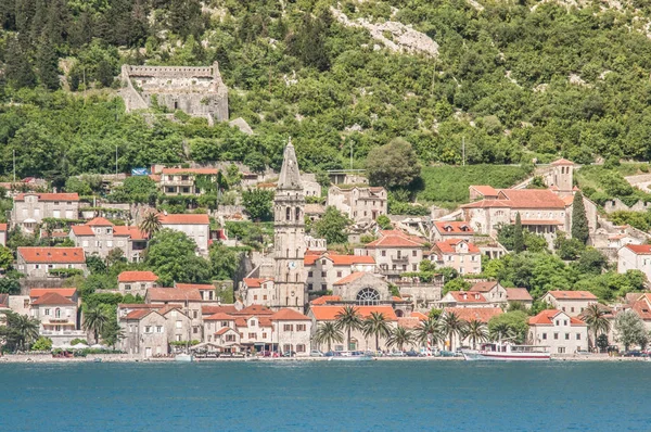 Perast is an old town on the Bay of Kotor in Montenegro — Stock Photo, Image