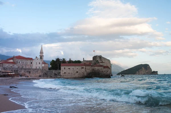 Budva is a Montenegrin town on the Adriatic Sea — Stock Photo, Image